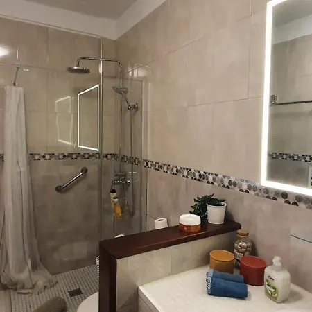 New! Spectacular 1 Bed Apartment In Las Americas, 5 Min To Camison Beach And Hard Rock Cafe, With Aircon Apartment Playa de las Americas (Tenerife)