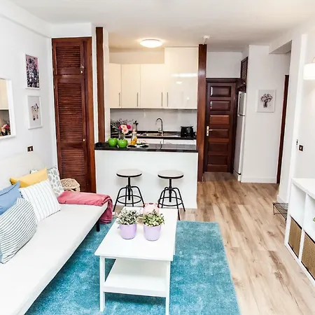 Apartment New! Spectacular 1 Bed Apartment In Las Americas, 5 Min To Camison Beach And Hard Rock Cafe, With Aircon *