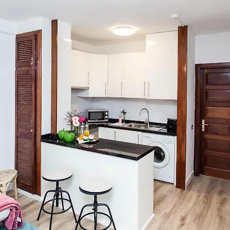Apartment New! Spectacular 1 Bed Apartment In Las Americas, 5 Min To Camison Beach And Hard Rock Cafe, With Aircon