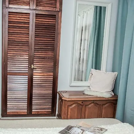 Apartment New! Spectacular 1 Bed In Americas, 5 Min To Camison And Hard Rock Cafe, With Aircon *